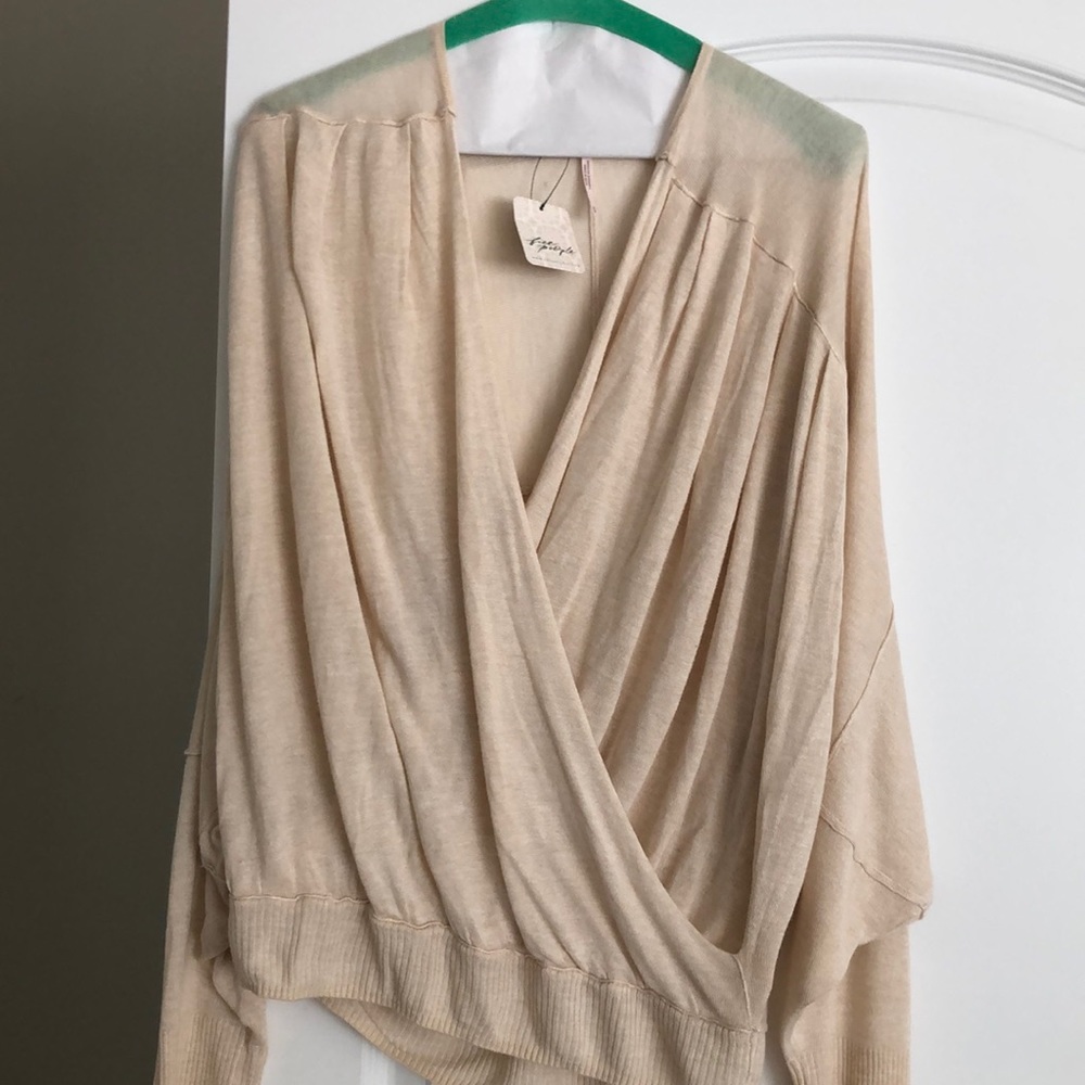 Wrap top from free people. Size small. EUC